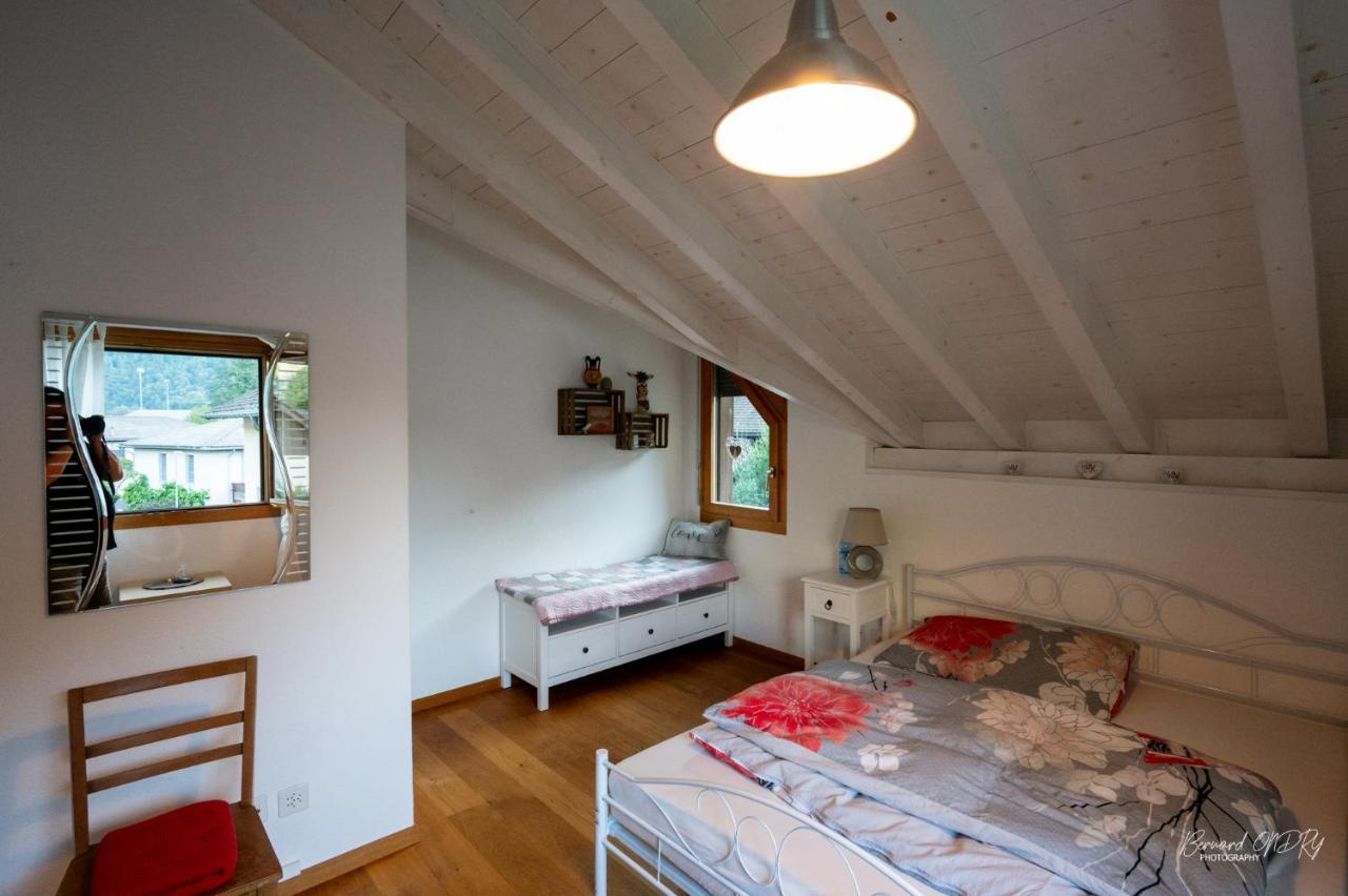 Zimmer Mit Eigenem Badezimmer Näfels Екстериор снимка